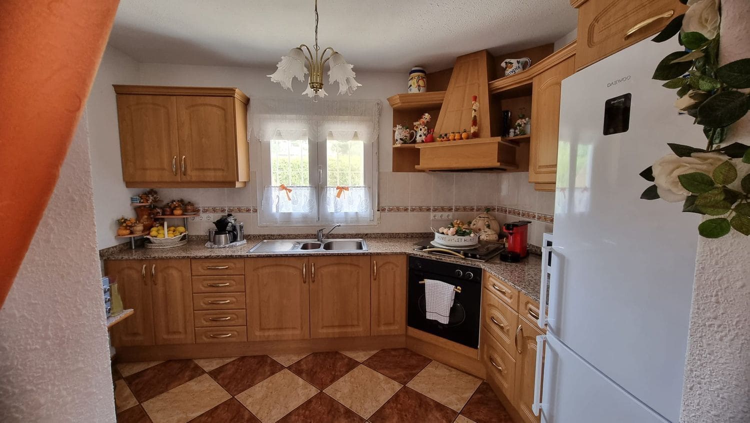 2 soveværelse Villa til salg i Tibi med swimmingpool garage - € 229.900 (Ref: 9251698)