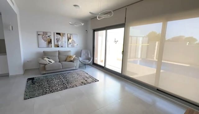 3 Zimmer Villa zu verkaufen in Villamartin, Orihuela mit Pool Garage - 450.000 € (Ref: 9262150)