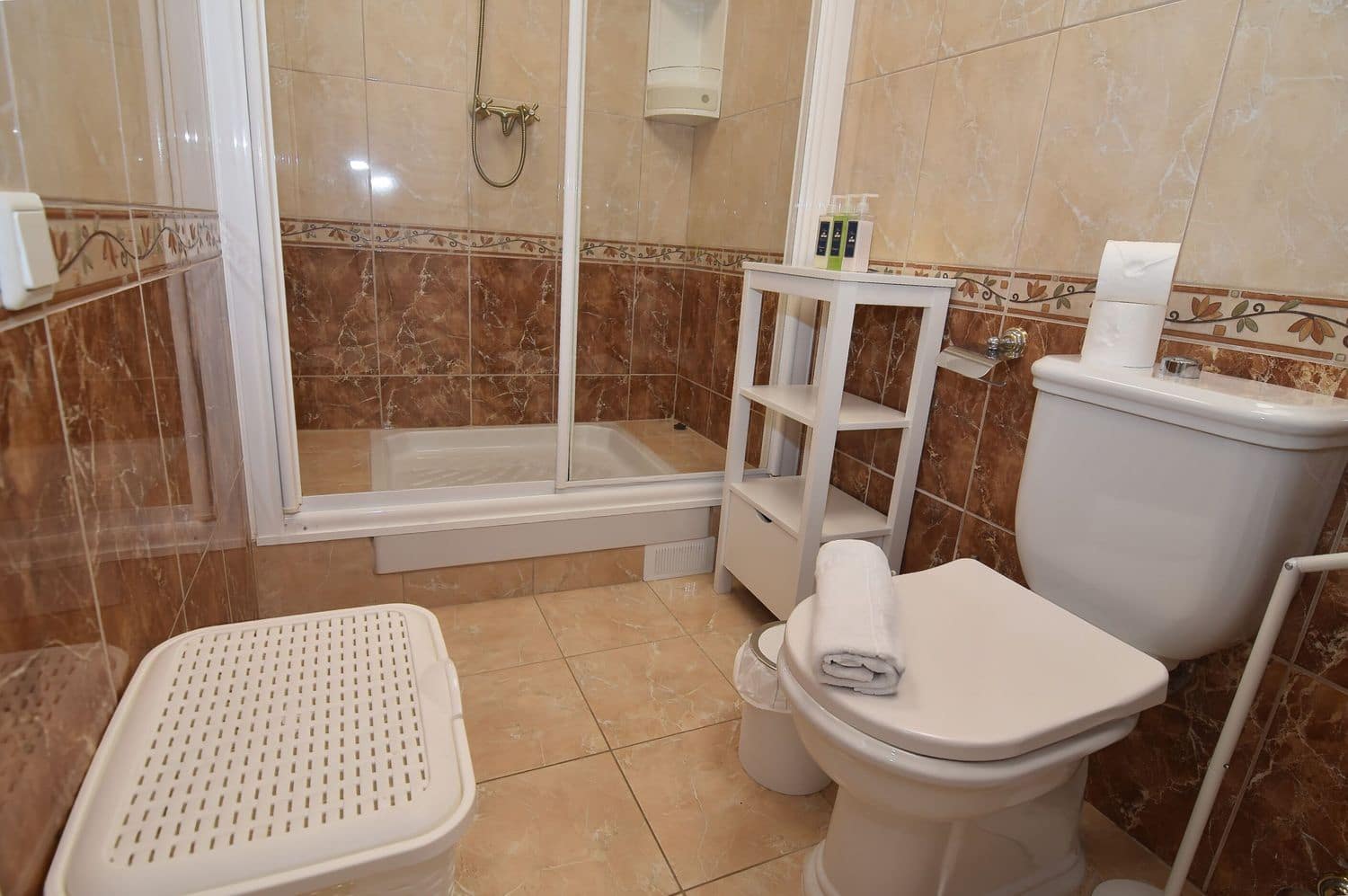 3 sypialnia Willa na sprzedaż w Torrevieja z basenem garażem - 575 000 € (Ref: 9263966)