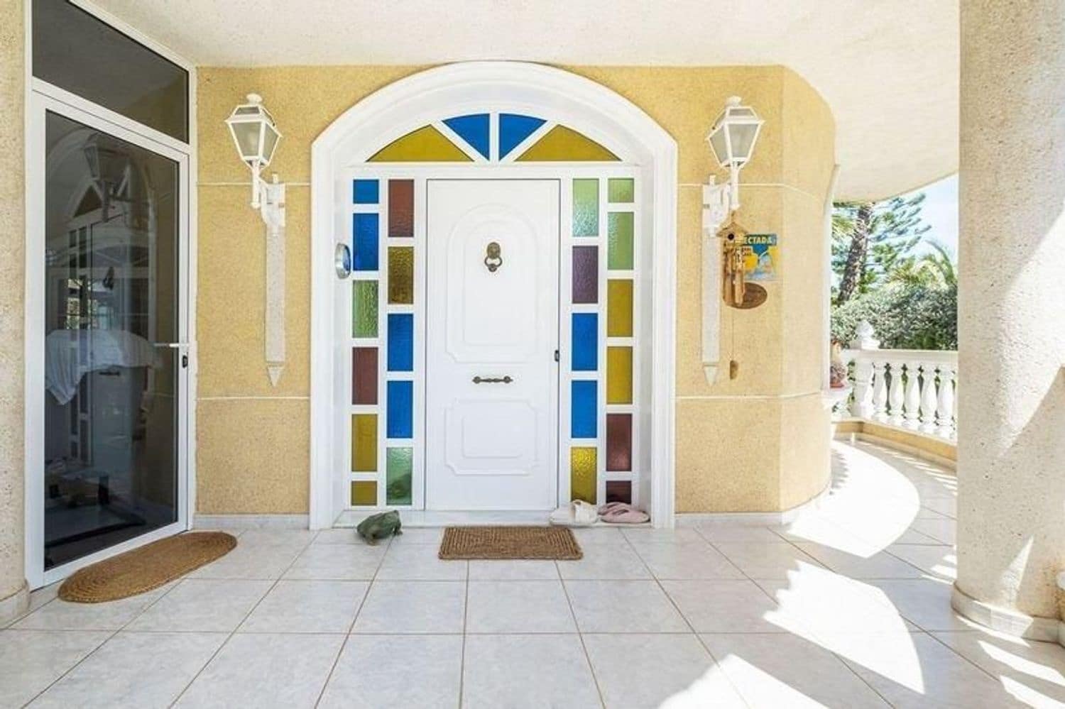 6 soveværelse Villa til salg i Alicante by med swimmingpool garage - € 469.900 (Ref: 9296525)