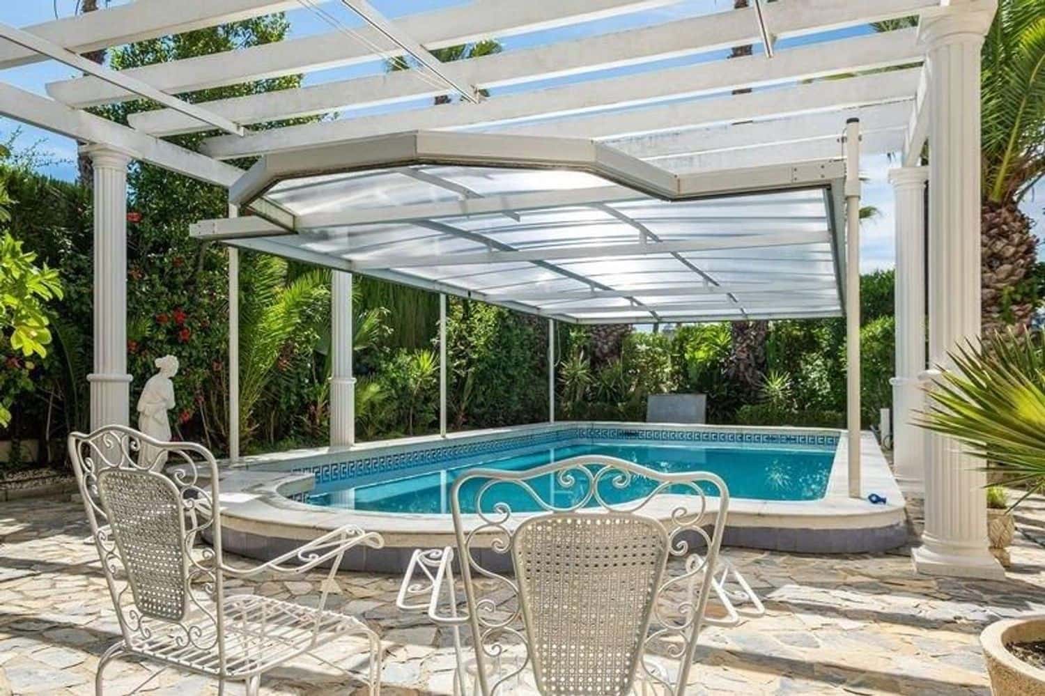 6 soveværelse Villa til salg i Alicante by med swimmingpool garage - € 469.900 (Ref: 9296525)