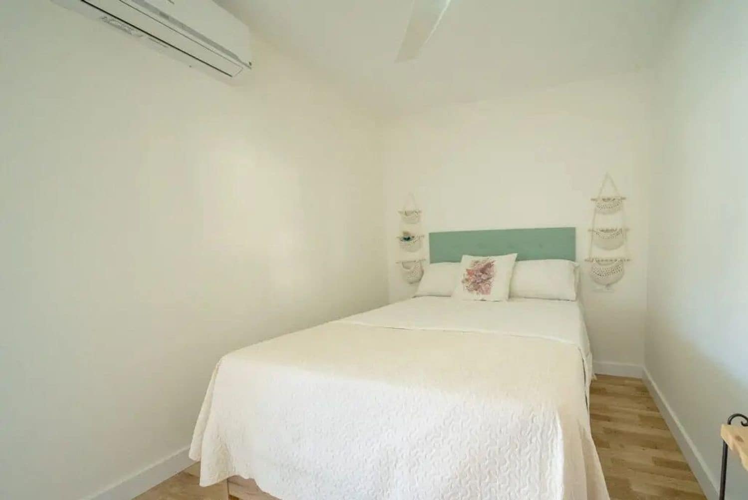 4 sypialnia Dom na sprzedaż w Torrevieja z basenem garażem - 490 000 € (Ref: 9300415)