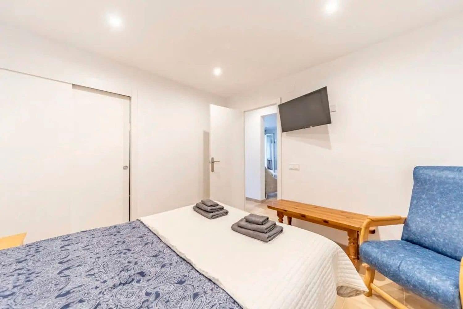 2 bedroom Apartment for sale in Punta Prima with pool garage - € 210,000 (Ref: 9300416)