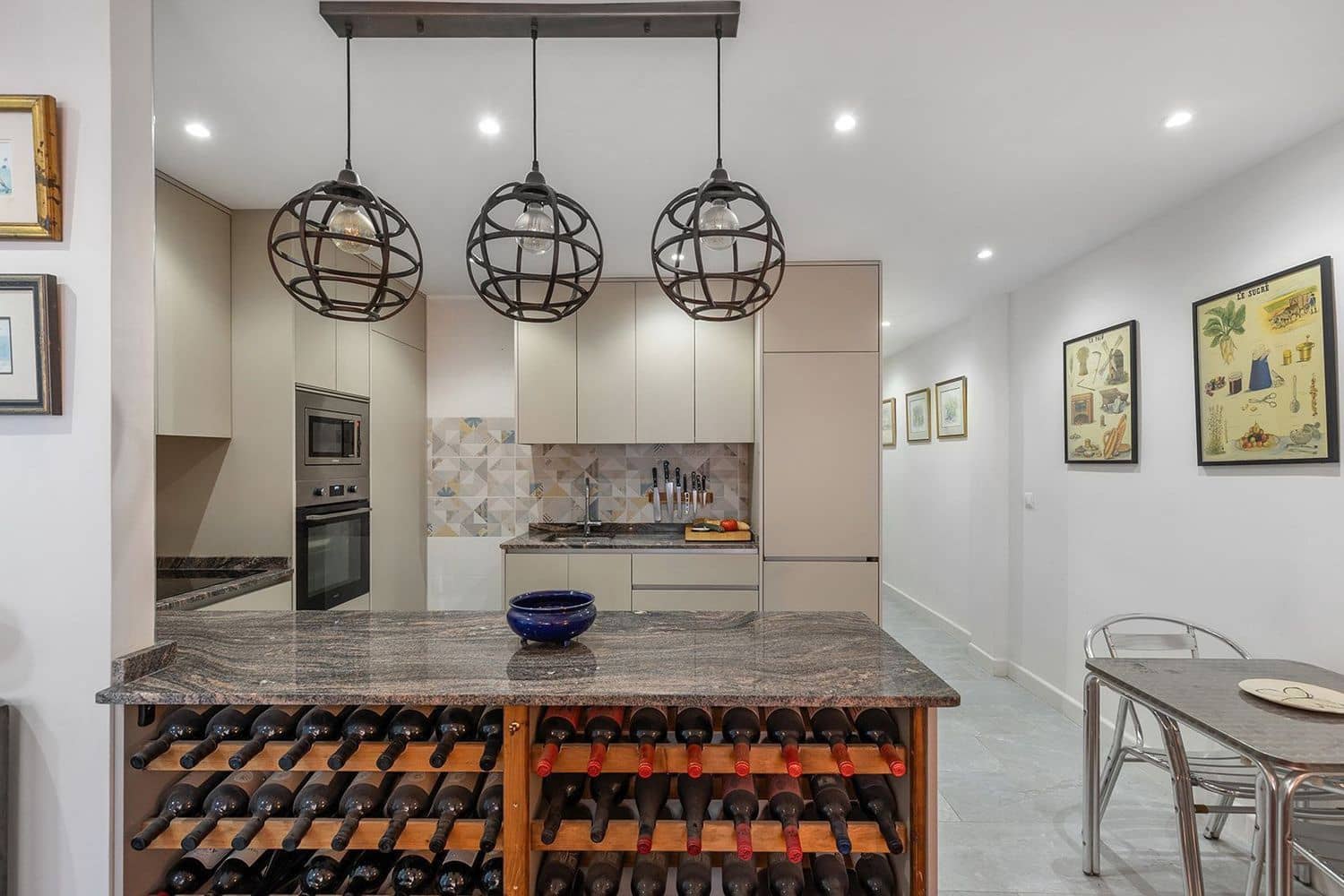 3 sovrum Lägenhet till salu i Torrevieja med garage - 179 900 € (Ref: 9300417)