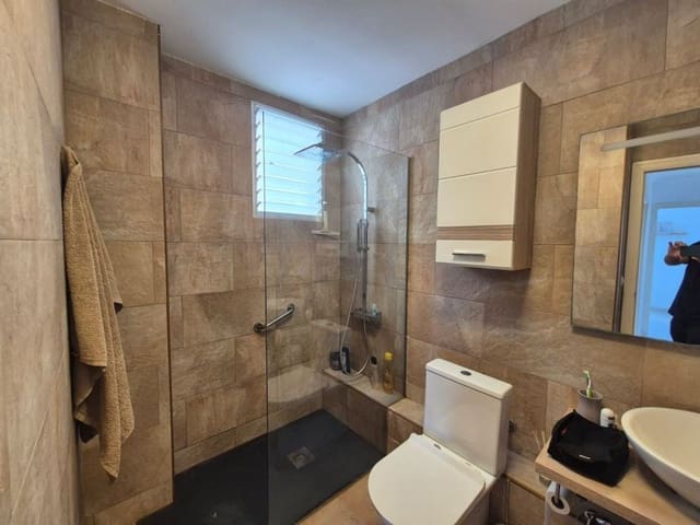 Apartamento de 2 habitaciones en Punta Prima, Torrevieja en venta con piscina garaje - 239.999 € (Ref: 9317146)