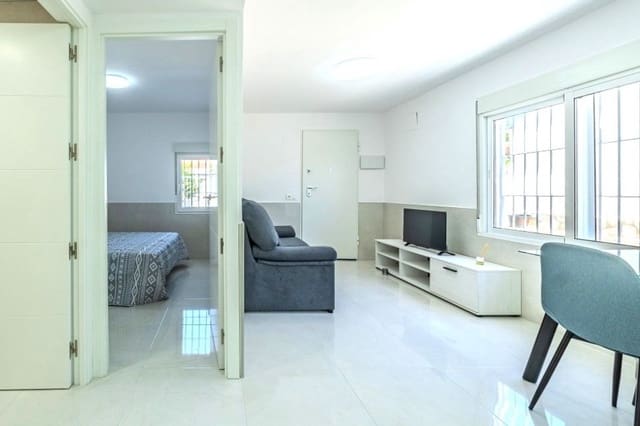 2 Zimmer Haus zu verkaufen in El Chaparral - La Siesta - La Torreta, Torrevieja mit Garage - 145.000 € (Ref: 9317147)