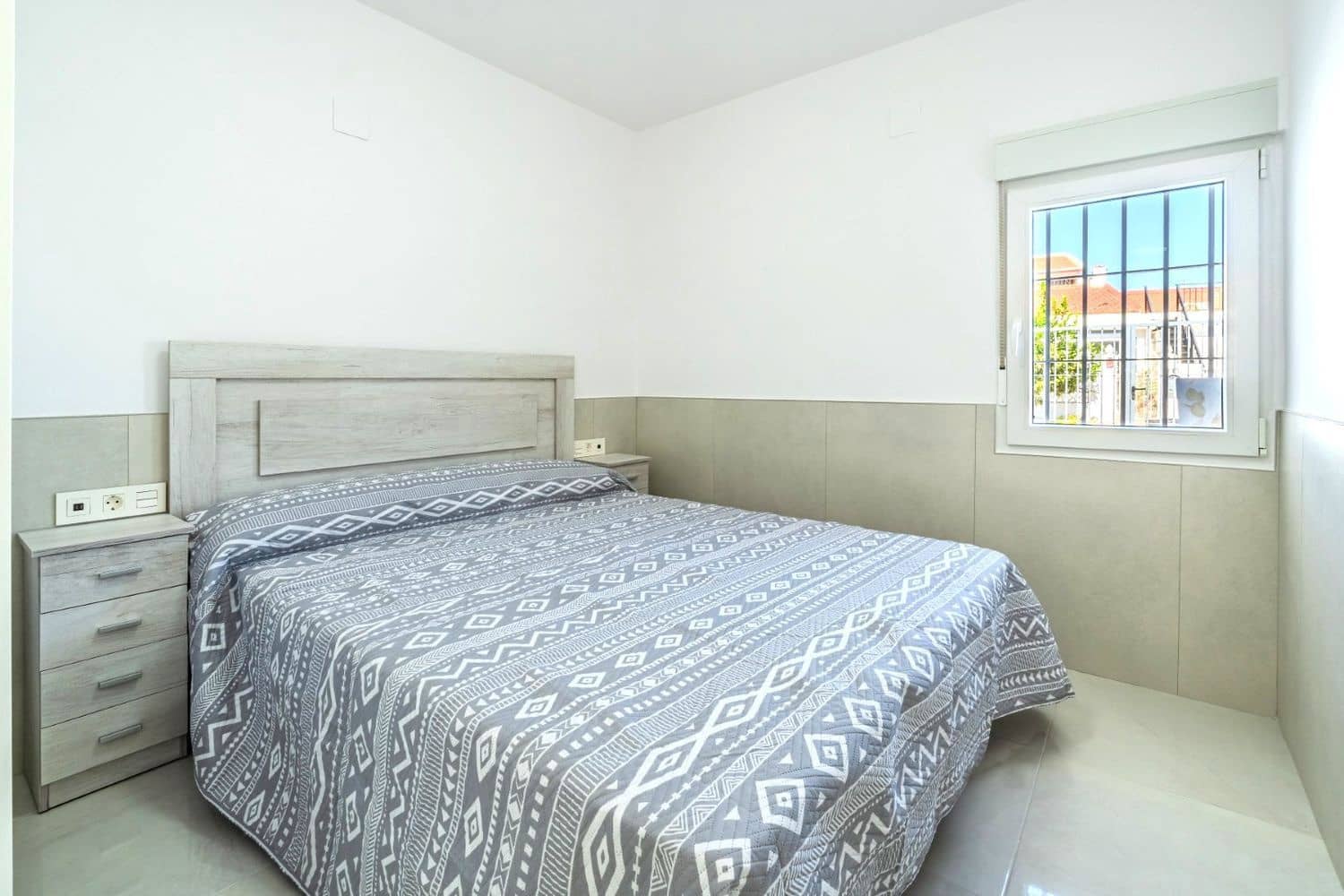 2 camera da letto Casa in vendita in Torrevieja con garage - 145.000 € (Rif: 9317147)
