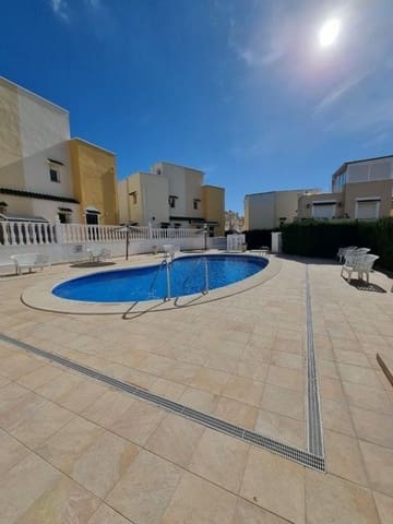 3 makuuhuone Omakotitalo myytävänä paikassa La Florida, Orihuela mukana uima-altaan 
autotalli - 179 000 € (Ref: 9371307)