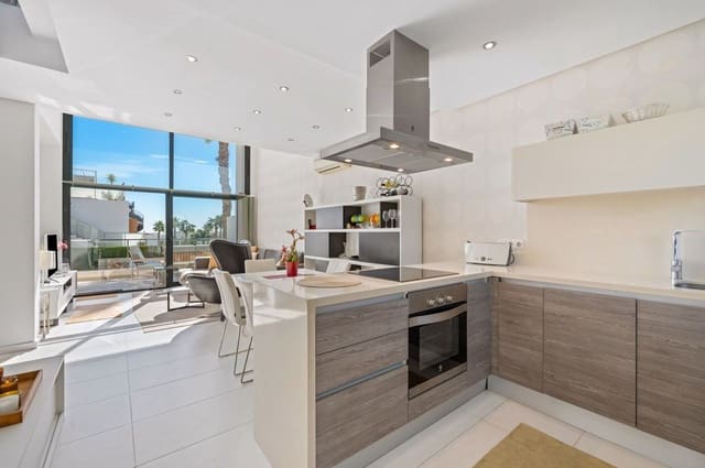 3 soveværelse Byhus til salg i Los Balcones - Los Altos, Torrevieja med swimmingpool garage - € 569.000 (Ref: 9371309)