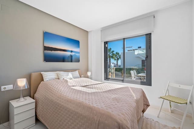 3 soveværelse Byhus til salg i Los Balcones - Los Altos, Torrevieja med swimmingpool garage - € 569.000 (Ref: 9371309)