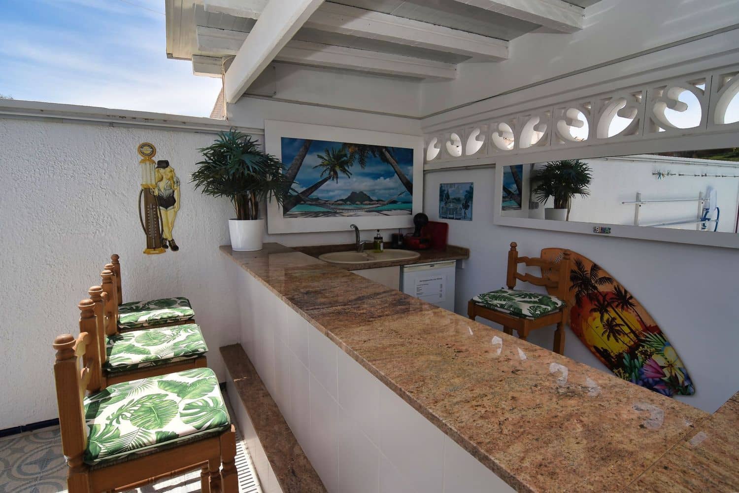 5 bedroom Villa for sale in Torrevieja with pool garage - € 499,000 (Ref: 9371312)
