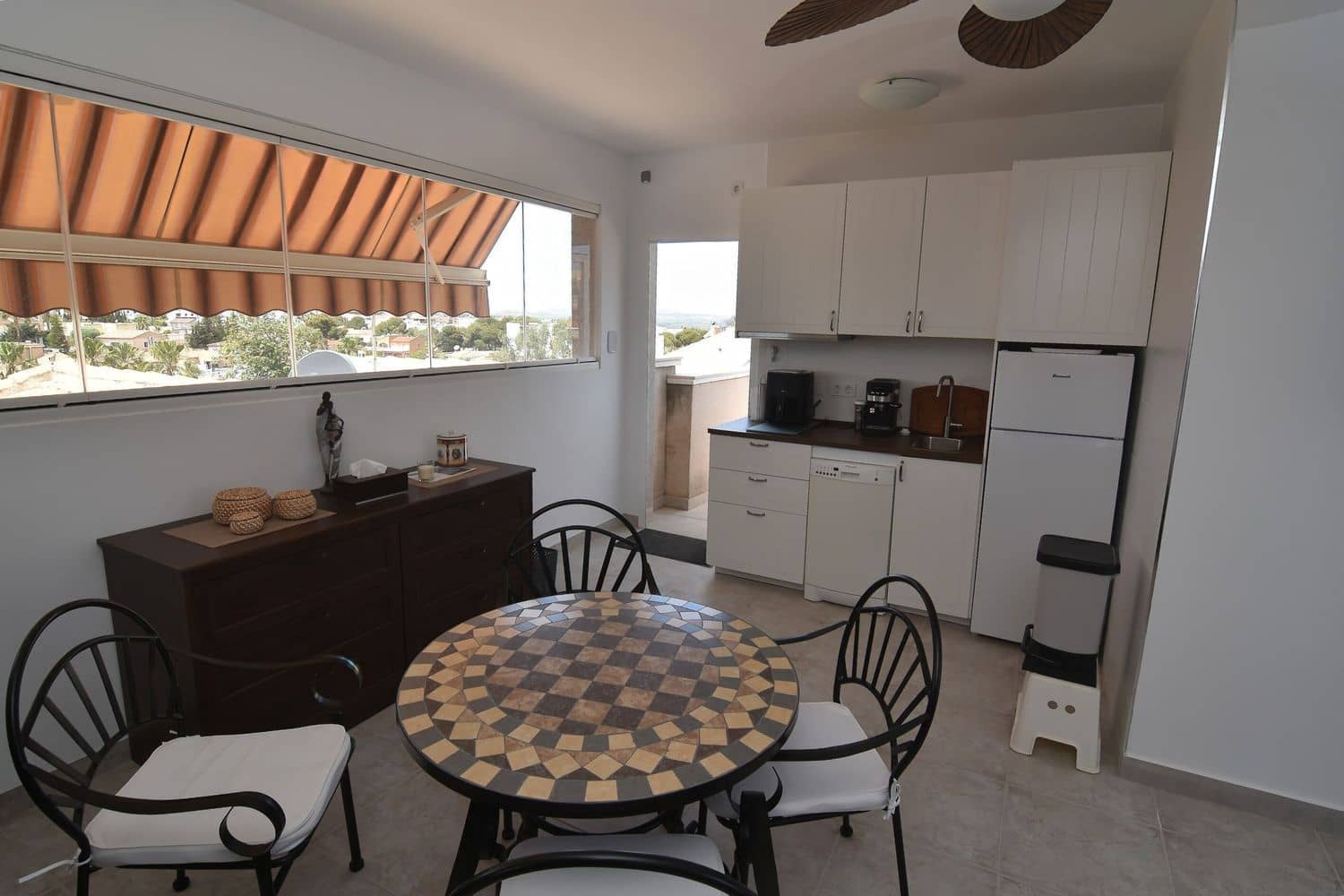 5 bedroom Villa for sale in Torrevieja with pool garage - € 499,000 (Ref: 9371312)