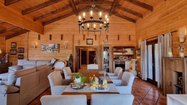 4 sypialnia Willa na sprzedaż w Dolores z basenem garażem - 849 500 € (Ref: 9371313)