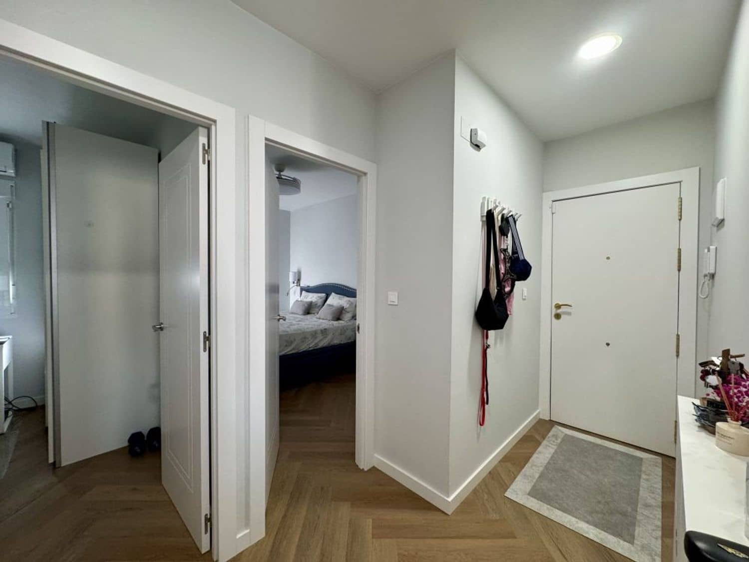 2 Zimmer Apartment zu verkaufen in Torrevieja mit Garage - 189.995 € (Ref: 9392075)