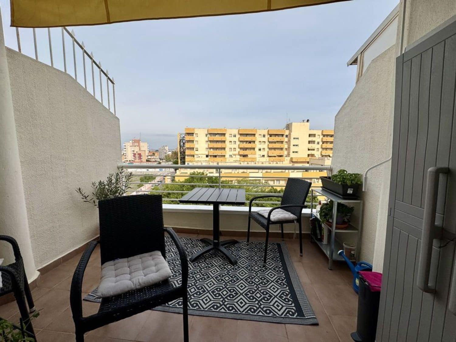 2 Zimmer Apartment zu verkaufen in Torrevieja mit Garage - 189.995 € (Ref: 9392075)
