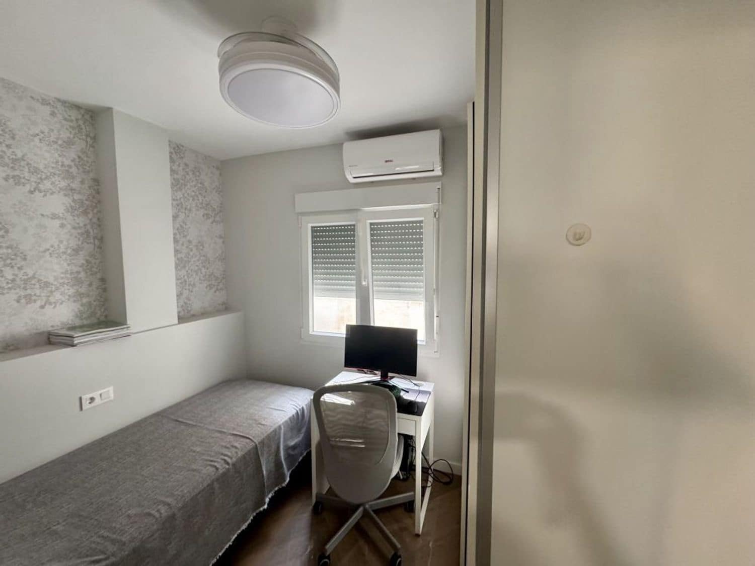 2 Zimmer Apartment zu verkaufen in Torrevieja mit Garage - 189.995 € (Ref: 9392075)