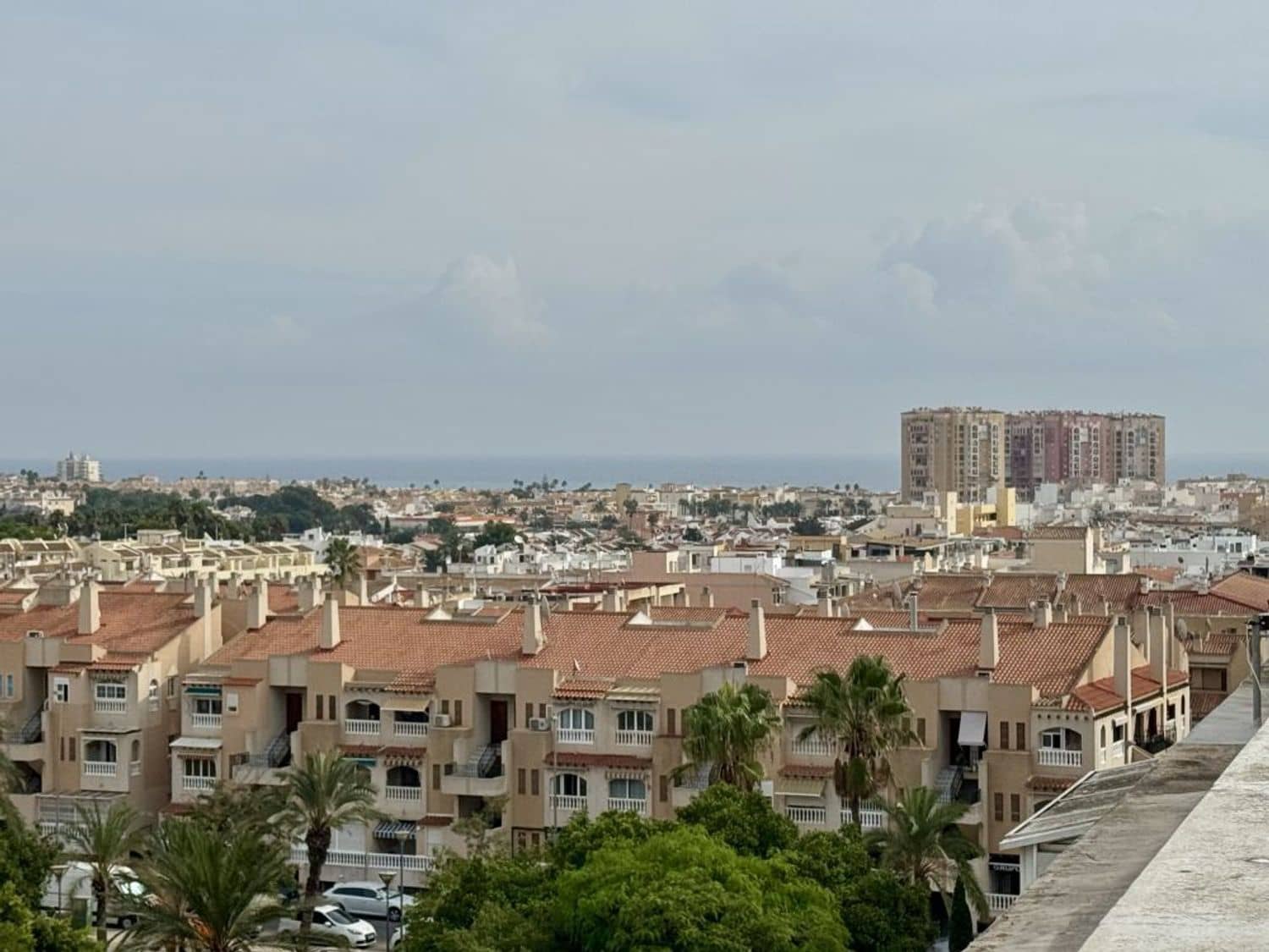 2 Zimmer Apartment zu verkaufen in Torrevieja mit Garage - 189.995 € (Ref: 9392075)