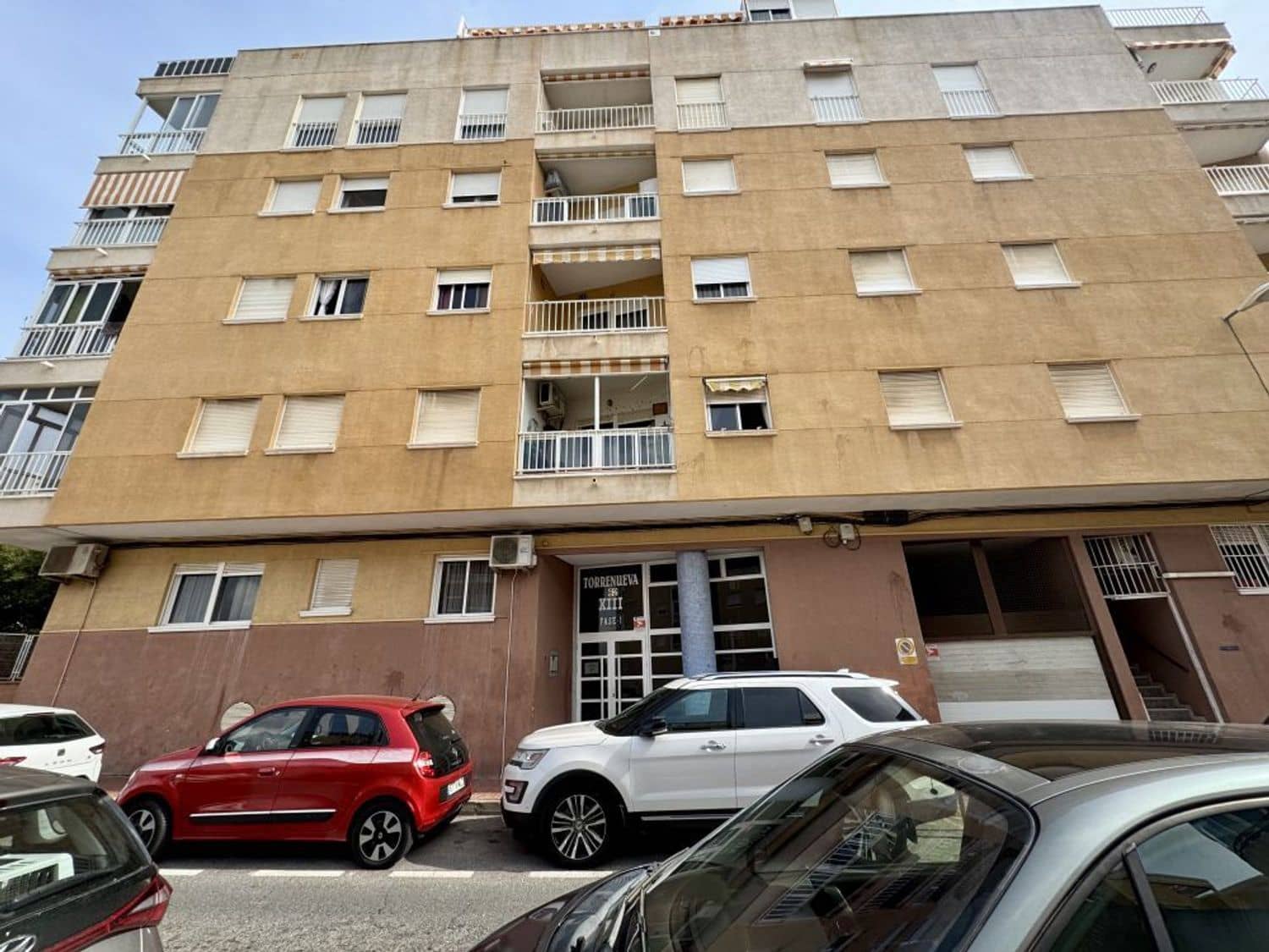 2 Zimmer Apartment zu verkaufen in Torrevieja mit Garage - 189.995 € (Ref: 9392075)