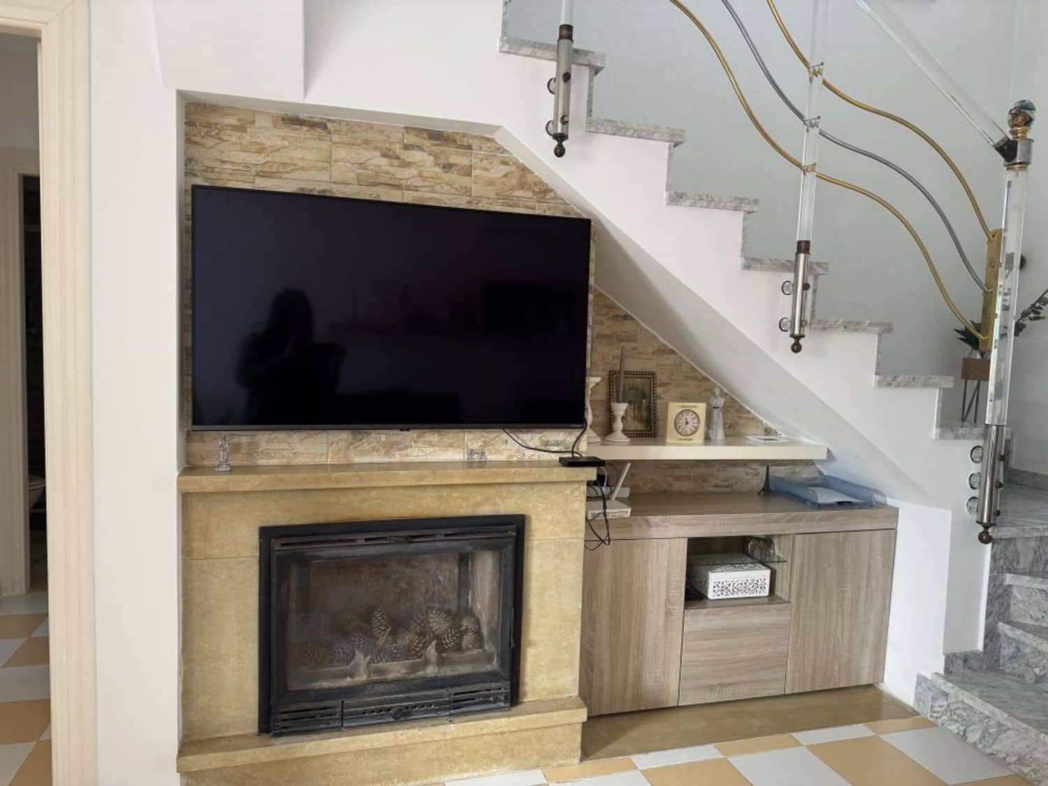 4 bedroom Villa for sale in Aguas Nuevas with garage - € 398,995 (Ref: 9393748)