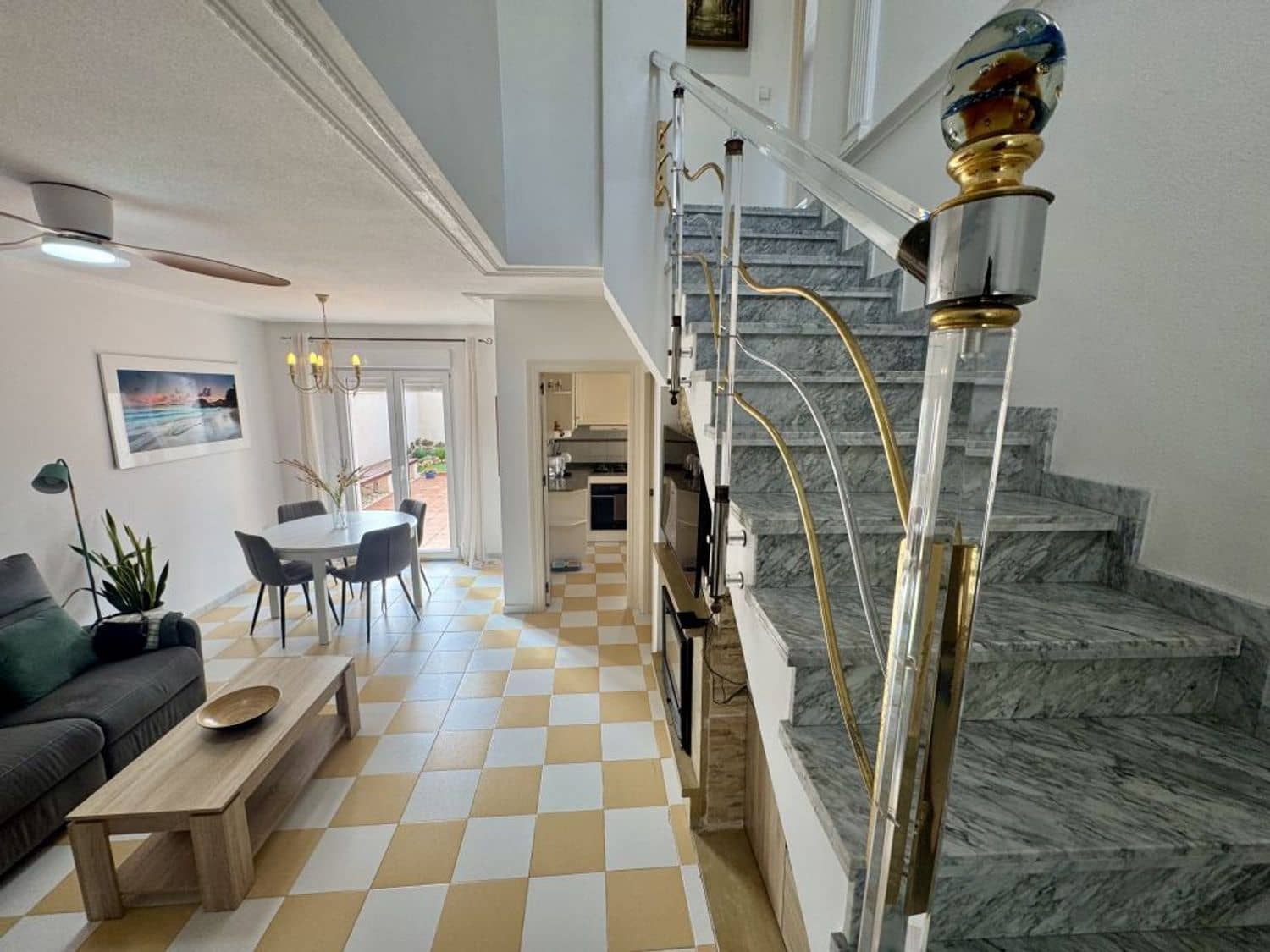 4 bedroom Villa for sale in Aguas Nuevas with garage - € 398,995 (Ref: 9393748)