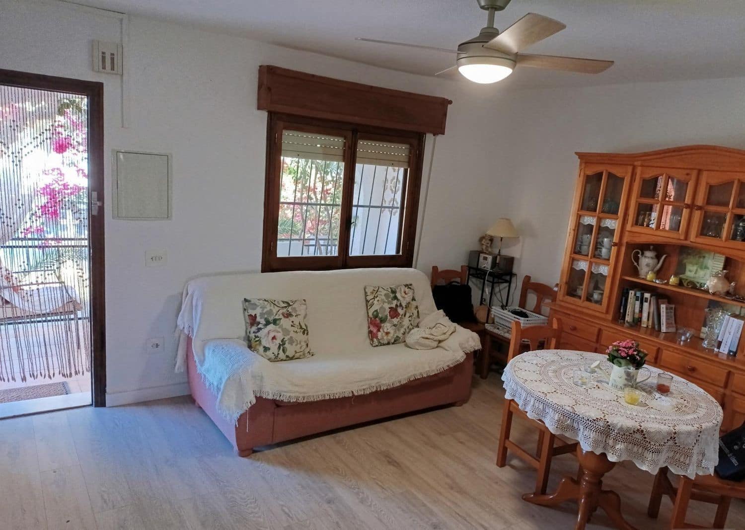 4 bedroom Villa for sale in Torrevieja with pool garage - € 340,000 (Ref: 9419582)