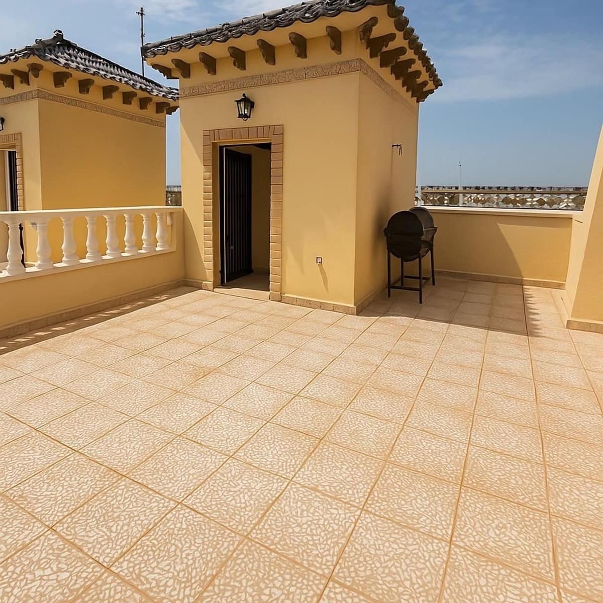 2 sovrum Hus till salu i Orihuela Costa med pool garage - 182 000 € (Ref: 9422017)