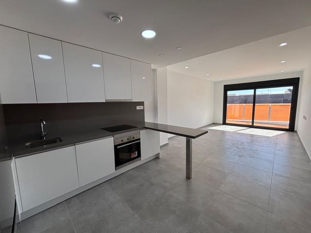 Apartamento de 3 habitaciones en Centro - Muelle Pesquero, Torrevieja en venta con piscina garaje - 329.000 € (Ref: 9422018)