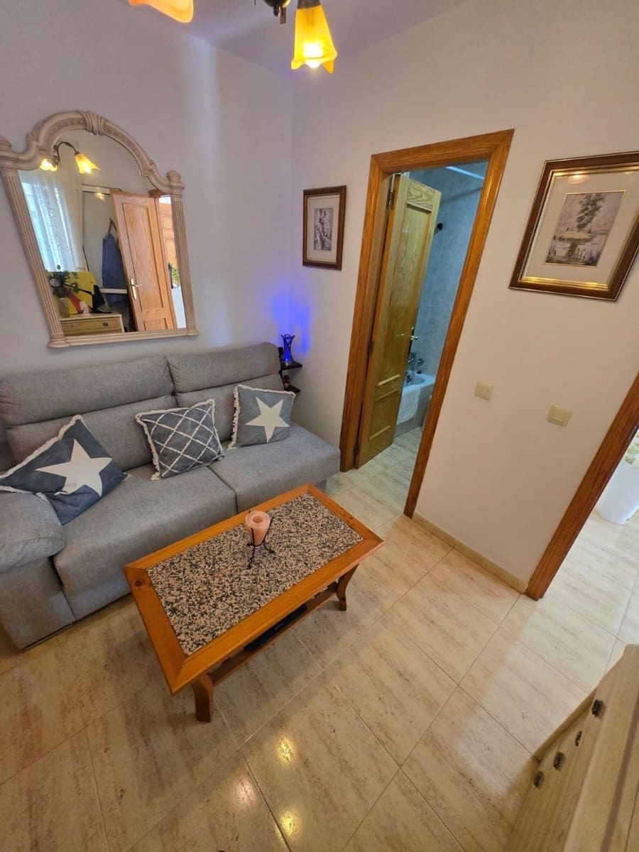 3 bedroom Villa for sale in Aguas Nuevas with garage - € 290,000 (Ref: 9422022)