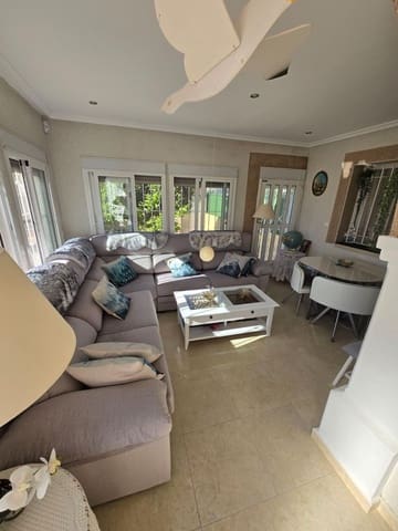 3 quarto Moradia para venda em Aguas Nuevas, Torrevieja com garagem - 290 000 € (Ref: 9422022)