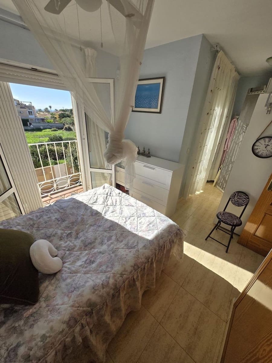 3 bedroom Villa for sale in Aguas Nuevas with garage - € 290,000 (Ref: 9422022)