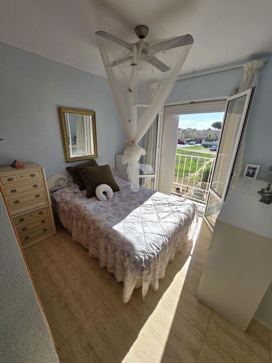 3 bedroom Villa for sale in Aguas Nuevas with garage - € 290,000 (Ref: 9422022)