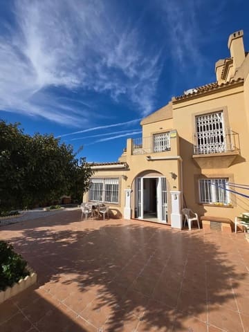 3 quarto Moradia para venda em Aguas Nuevas, Torrevieja com garagem - 290 000 € (Ref: 9422022)