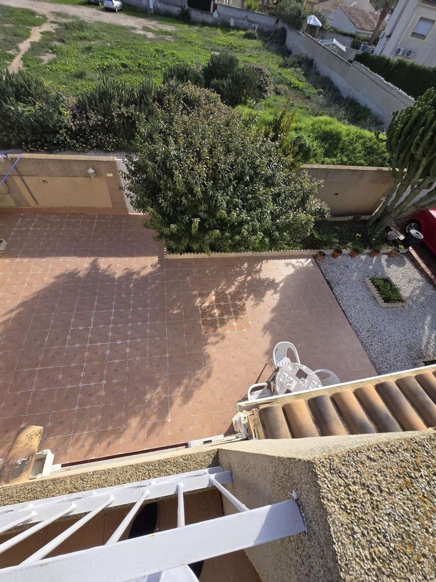 3 bedroom Villa for sale in Aguas Nuevas with garage - € 290,000 (Ref: 9422022)