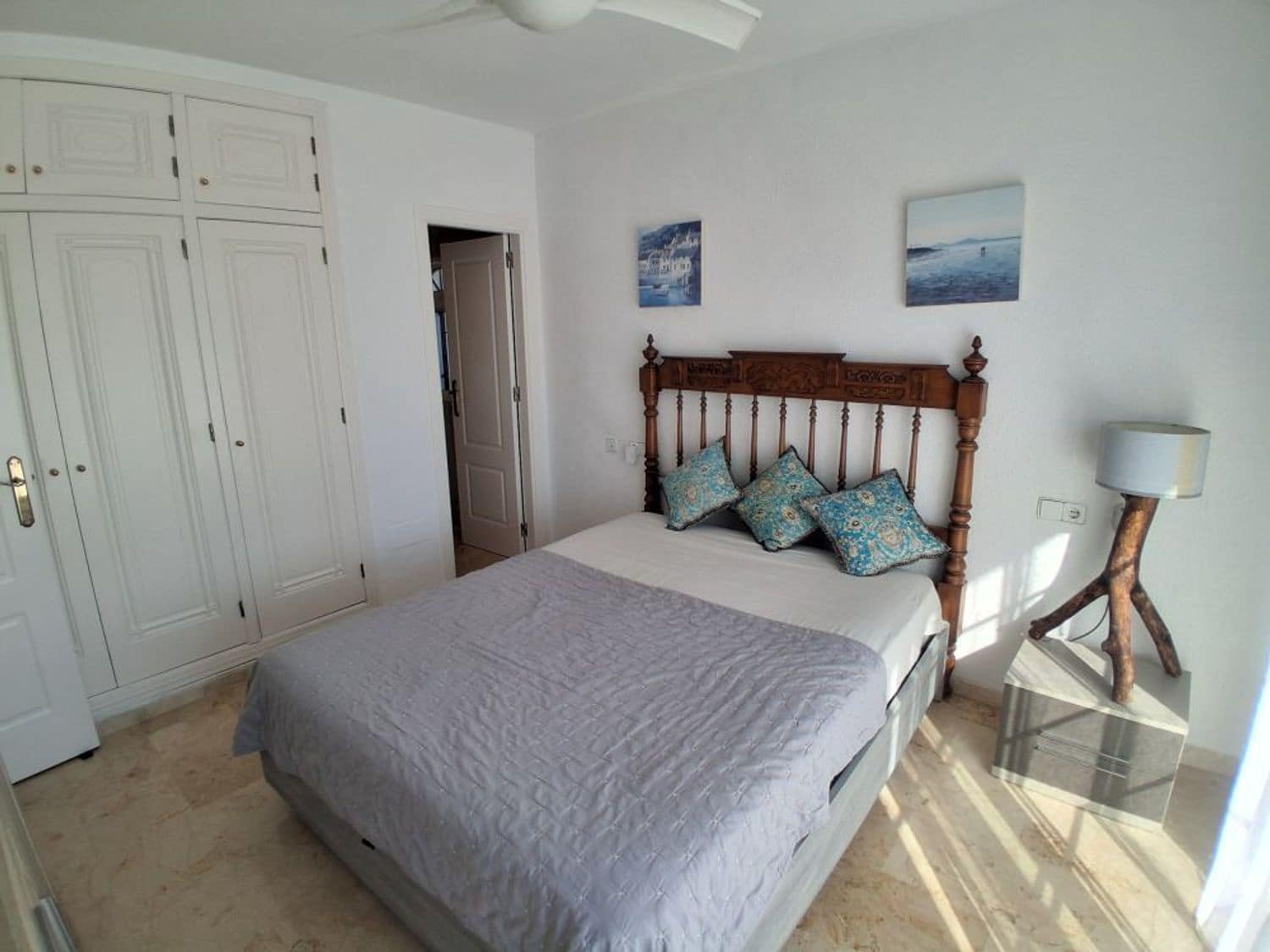 4 soverom Kjedet enebolig til salgs i Orihuela Costa med svømmebasseng garasje - € 499 990 (Ref: 9426833)