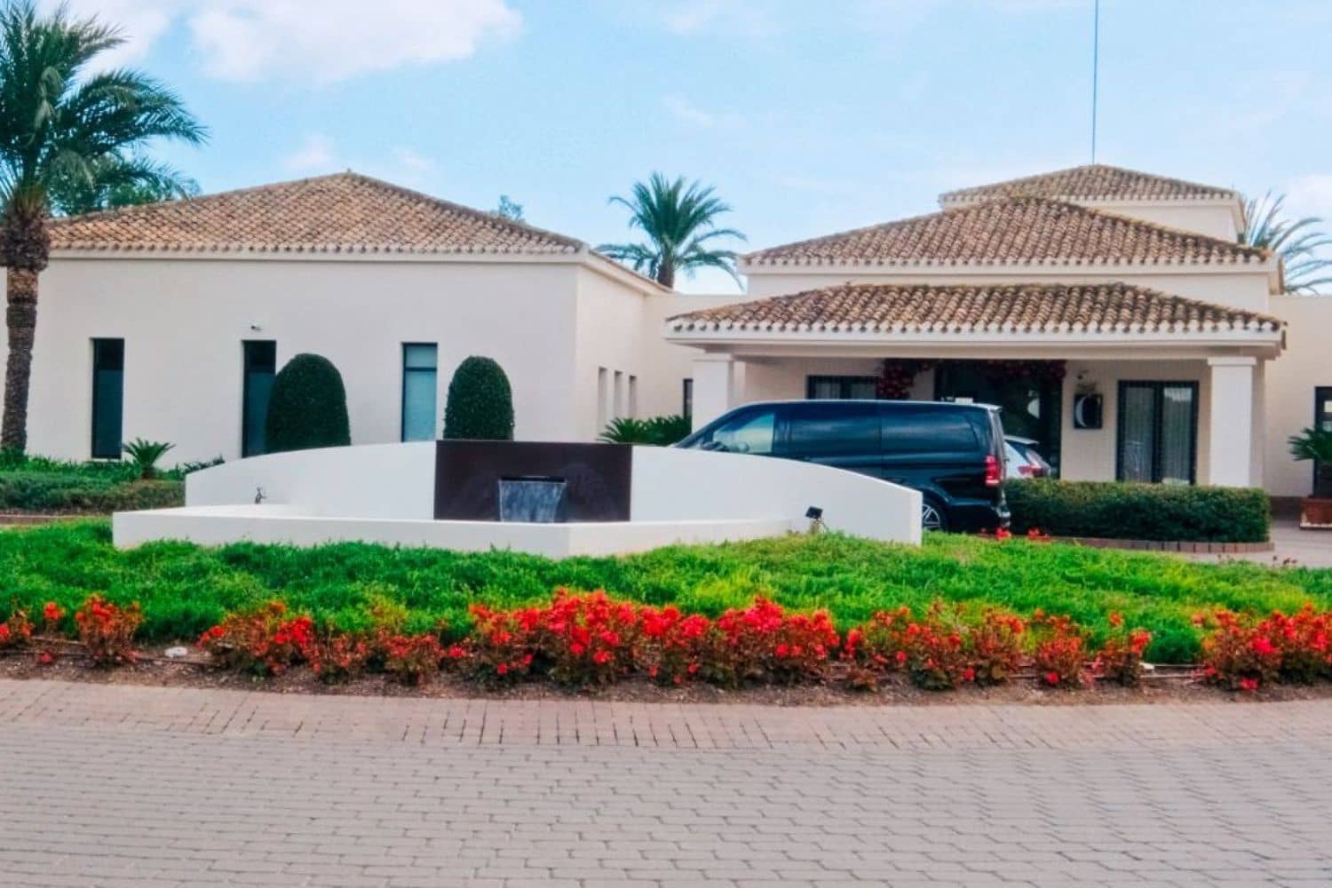 2 bedroom Apartment for sale in Las Colinas Golf with pool garage - € 350,000 (Ref: 9439567)