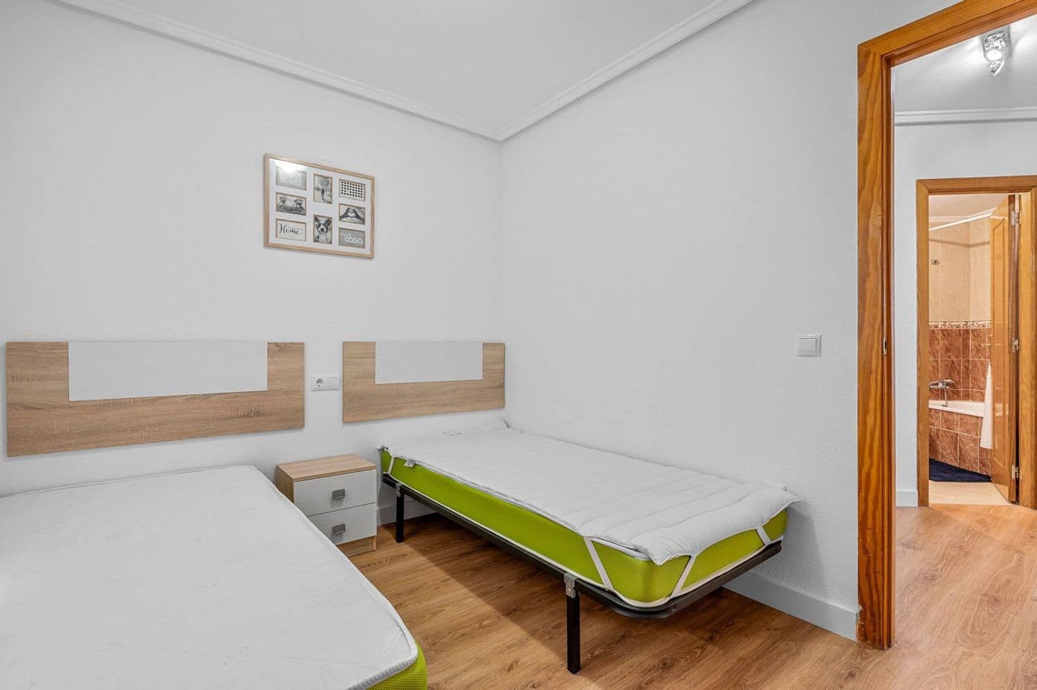 3 Zimmer Apartment zu verkaufen in Torrevieja mit Pool Garage - 174.000 € (Ref: 9451964)