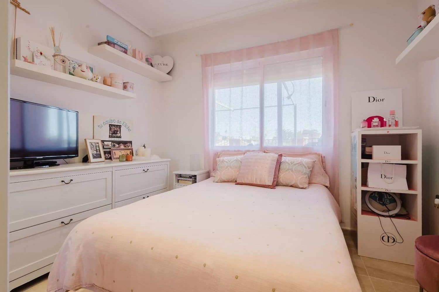 6 sypialnia Willa na sprzedaż w Torrevieja z basenem garażem - 449 000 € (Ref: 9451965)