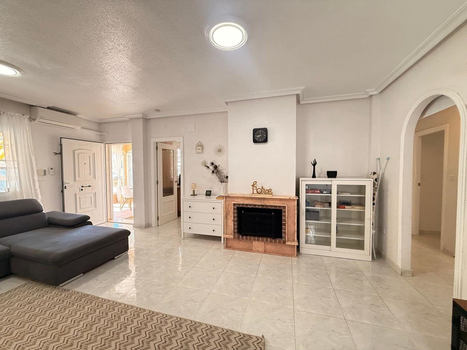 2 Zimmer Villa zu verkaufen in Orihuela Costa mit Pool Garage - 340.000 € (Ref: 9452742)