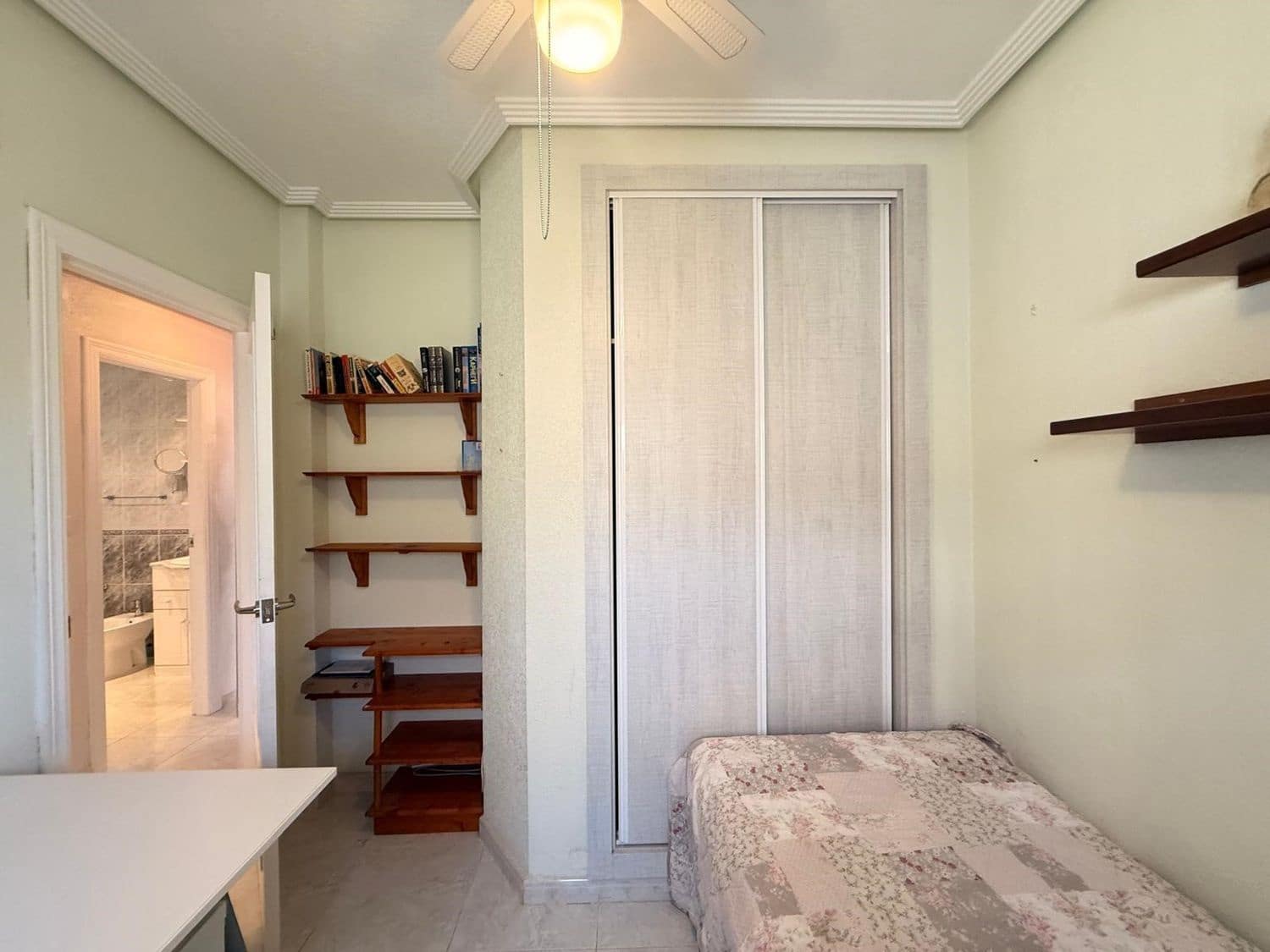 2 Zimmer Villa zu verkaufen in Orihuela Costa mit Pool Garage - 340.000 € (Ref: 9452742)