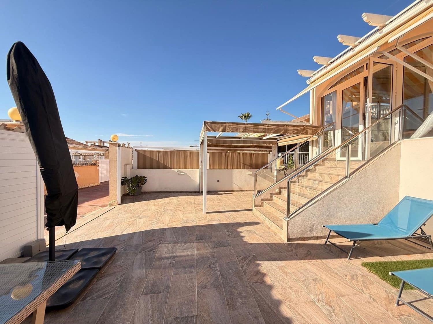 2 Zimmer Villa zu verkaufen in Orihuela Costa mit Pool Garage - 340.000 € (Ref: 9452742)