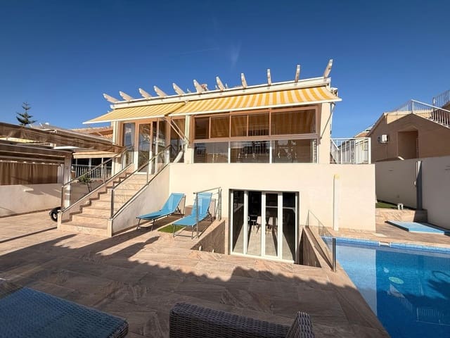 2 Zimmer Villa zu verkaufen in La Florida, Orihuela mit Pool Garage - 340.000 € (Ref: 9452742)