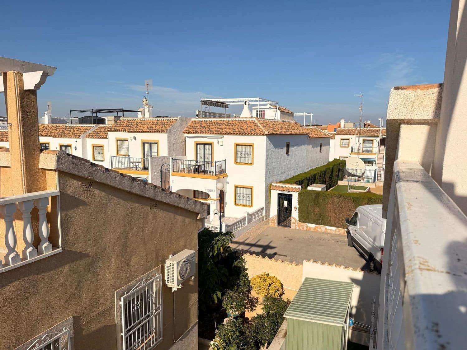 2 Zimmer Villa zu verkaufen in Orihuela Costa mit Pool Garage - 340.000 € (Ref: 9452742)