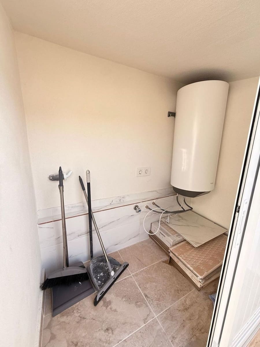 3 Zimmer Haus zu verkaufen in Torrevieja mit Pool Garage - 229.000 € (Ref: 9461007)