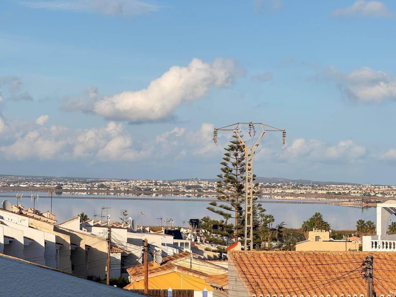 3 Zimmer Haus zu verkaufen in Torrevieja mit Pool Garage - 229.000 € (Ref: 9461007)