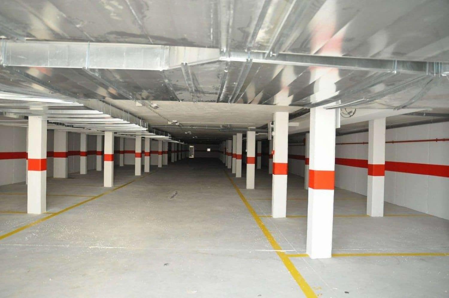 Apartamento de 2 habitaciones en Guardamar del Segura en venta con piscina garaje - 294.000 € (Ref: 9470574)