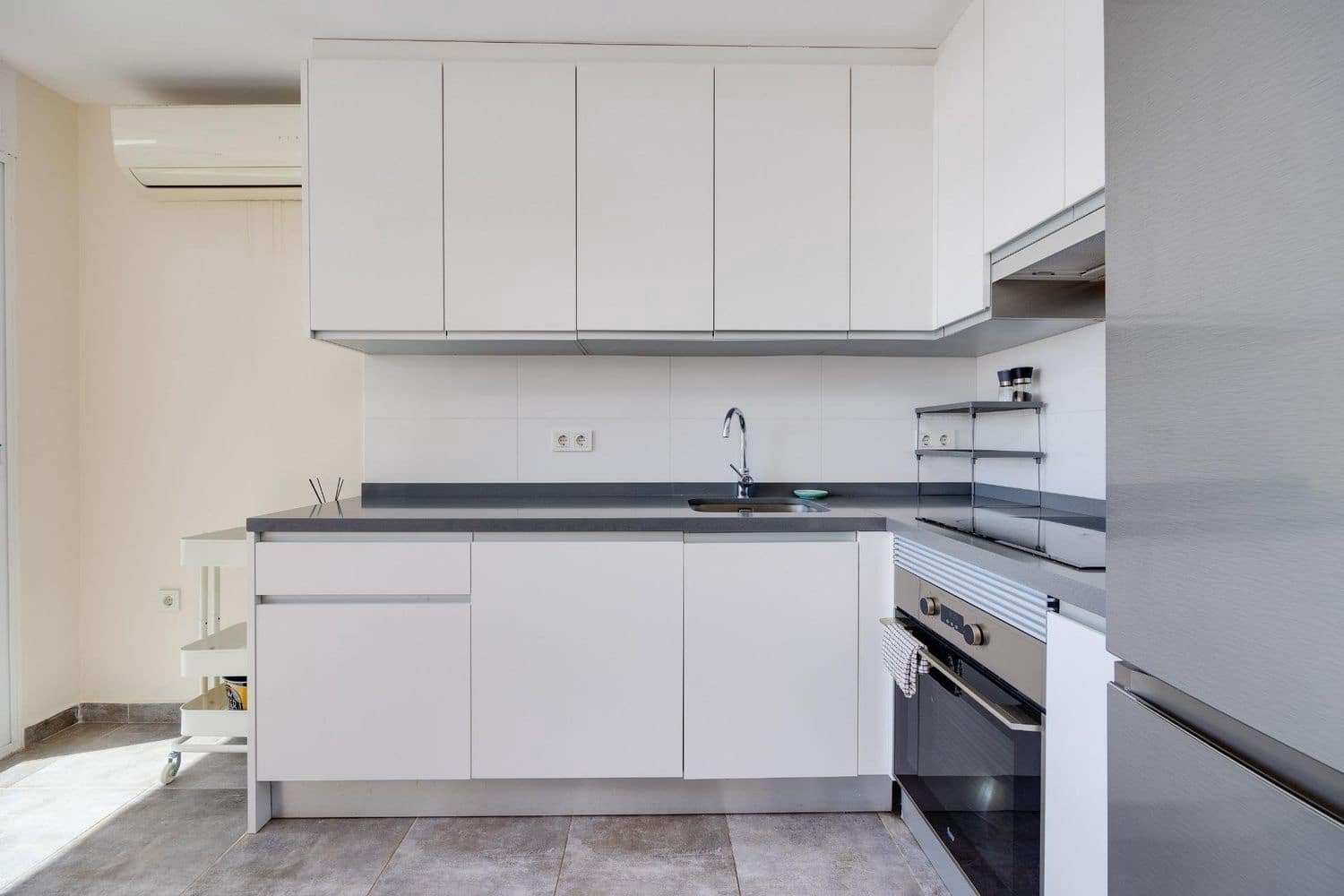 3 quarto Apartamento para venda em Torrevieja com garagem - 180 000 € (Ref: 9501908)