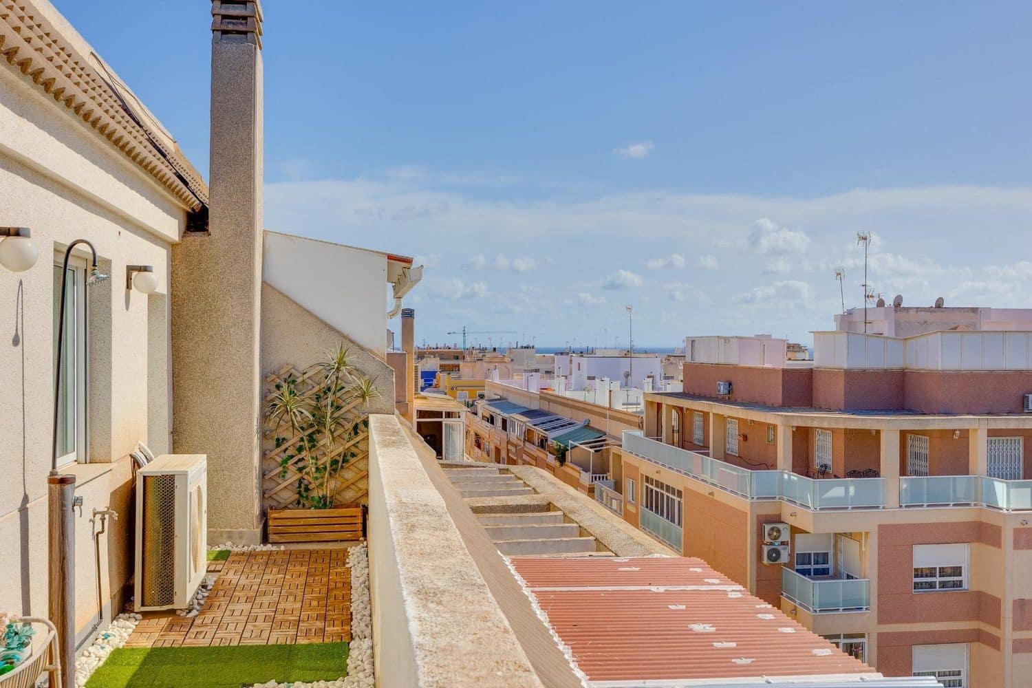 3 quarto Apartamento para venda em Torrevieja com garagem - 180 000 € (Ref: 9501908)