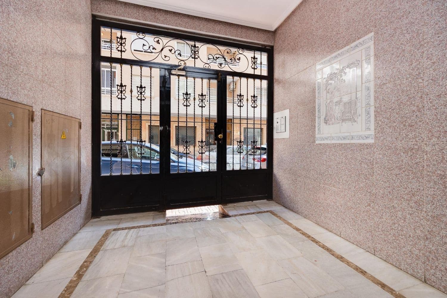 3 quarto Apartamento para venda em Torrevieja com garagem - 180 000 € (Ref: 9501908)