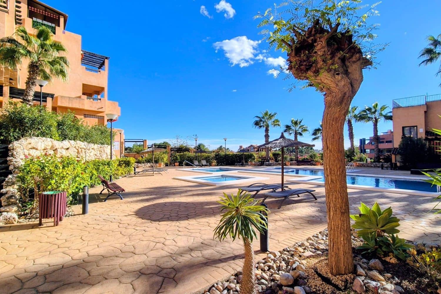 2 soverom Leilighet til salgs i Orihuela Costa med svømmebasseng garasje - € 235 000 (Ref: 9508199)