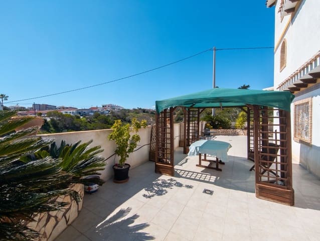 3 makuuhuone Huvila myytävänä paikassa Torreblanca, Torrevieja mukana 
autotalli - 420 000 € (Ref: 9520651)